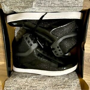Pastry Hip Hop dance sneakers- high tops